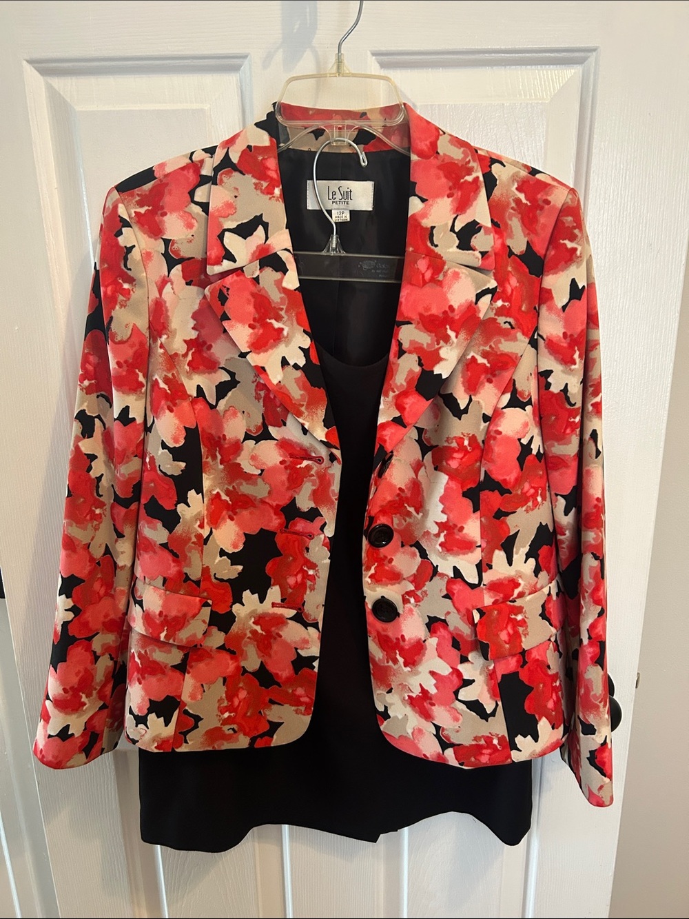 Le Suit Red and Cream Floral Blazer With Skirt